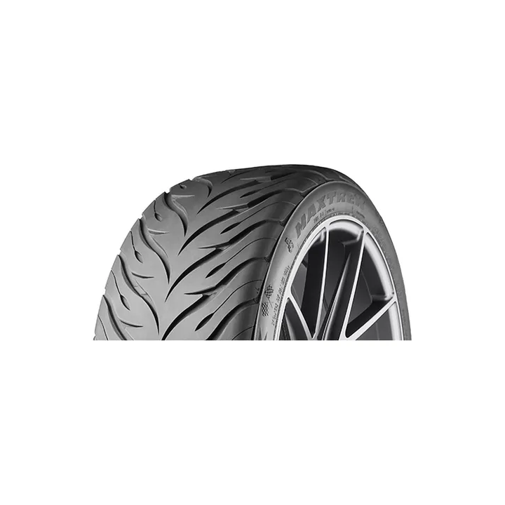 205/40R17 84W MAXTREK MAXIMUS DS01