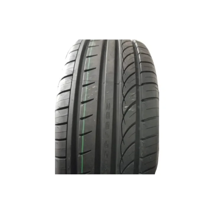 235/60R18 AGATE AG-HP705 107V XL