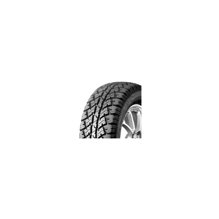 235/65R17 104S MAXTREK SU-800